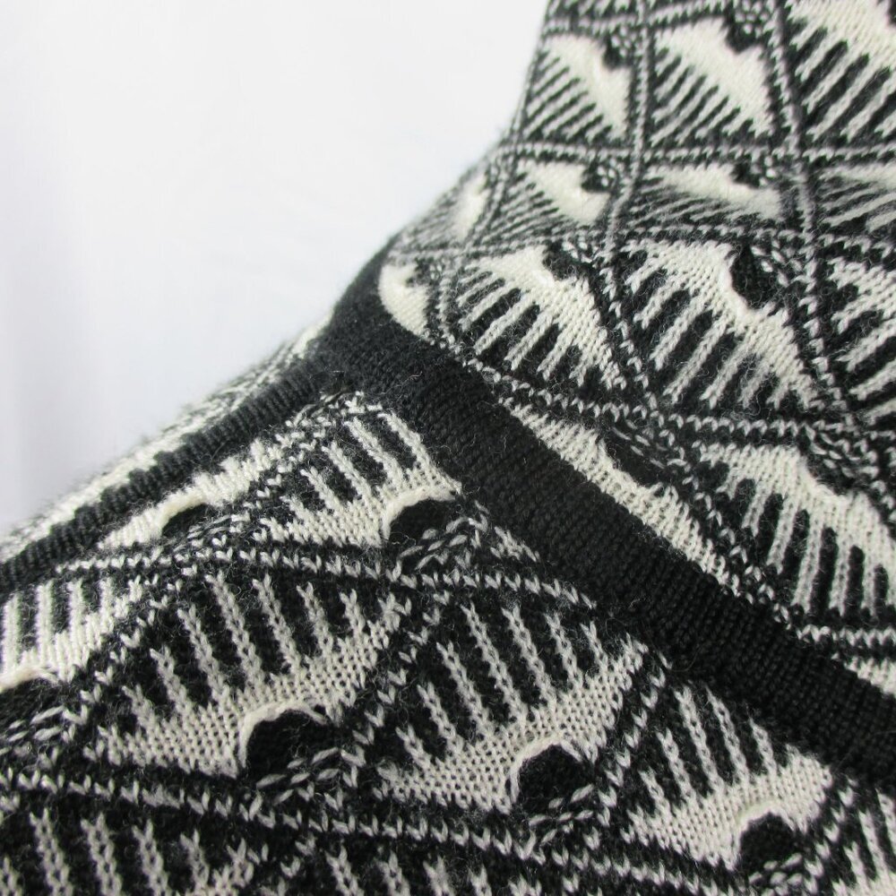 Karen Millen Turtleneck Black White 100% Wool Pullover Chic Warm - Picture 4 of 7